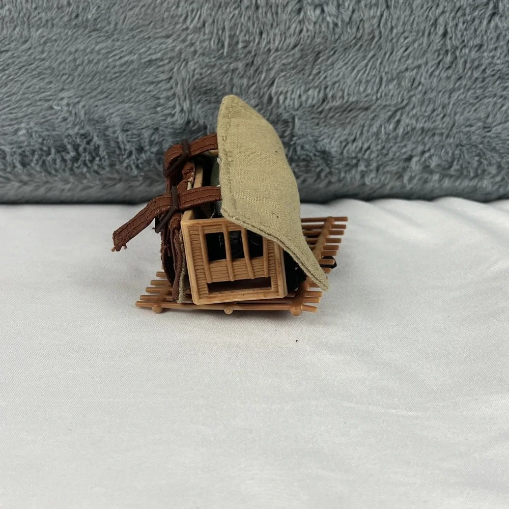 VTG GI Joe Pigeon Cage Back Pack w/ Grenade & Canteen 2000 Hasbro